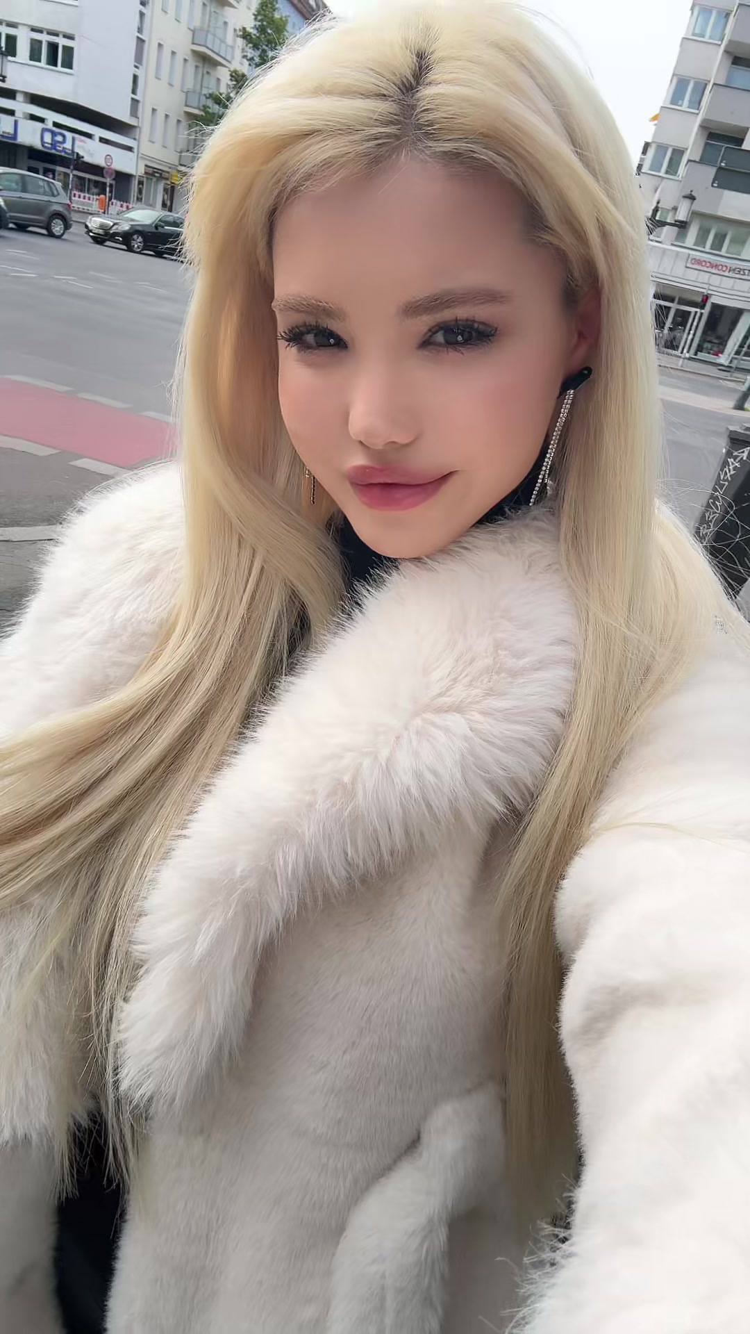 @krankebarbie