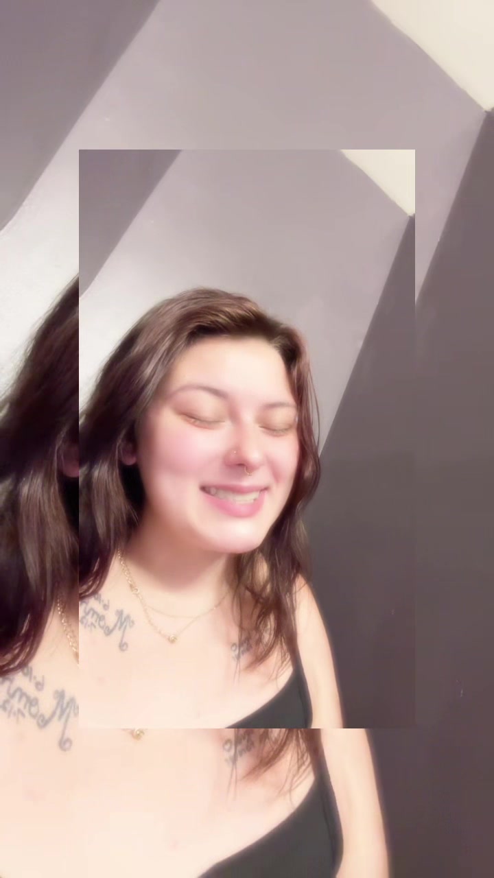 @Lacie