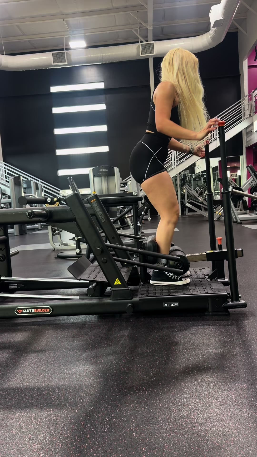 @Fitwithapril