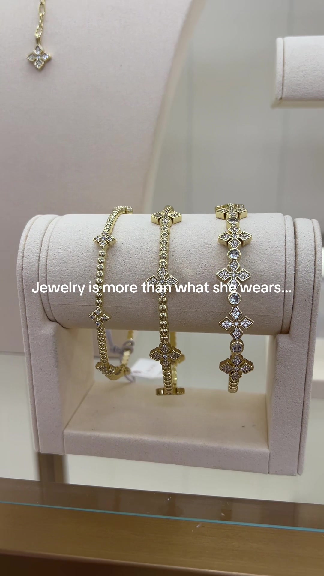@Natalie Wood Designs