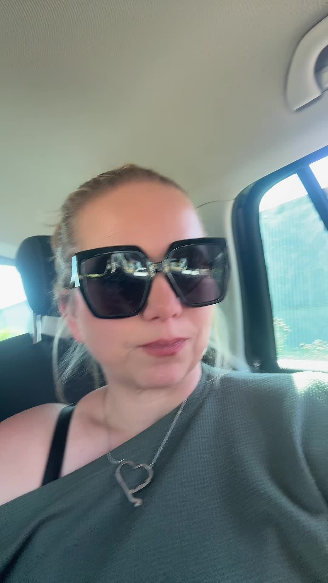 @kriskiss
