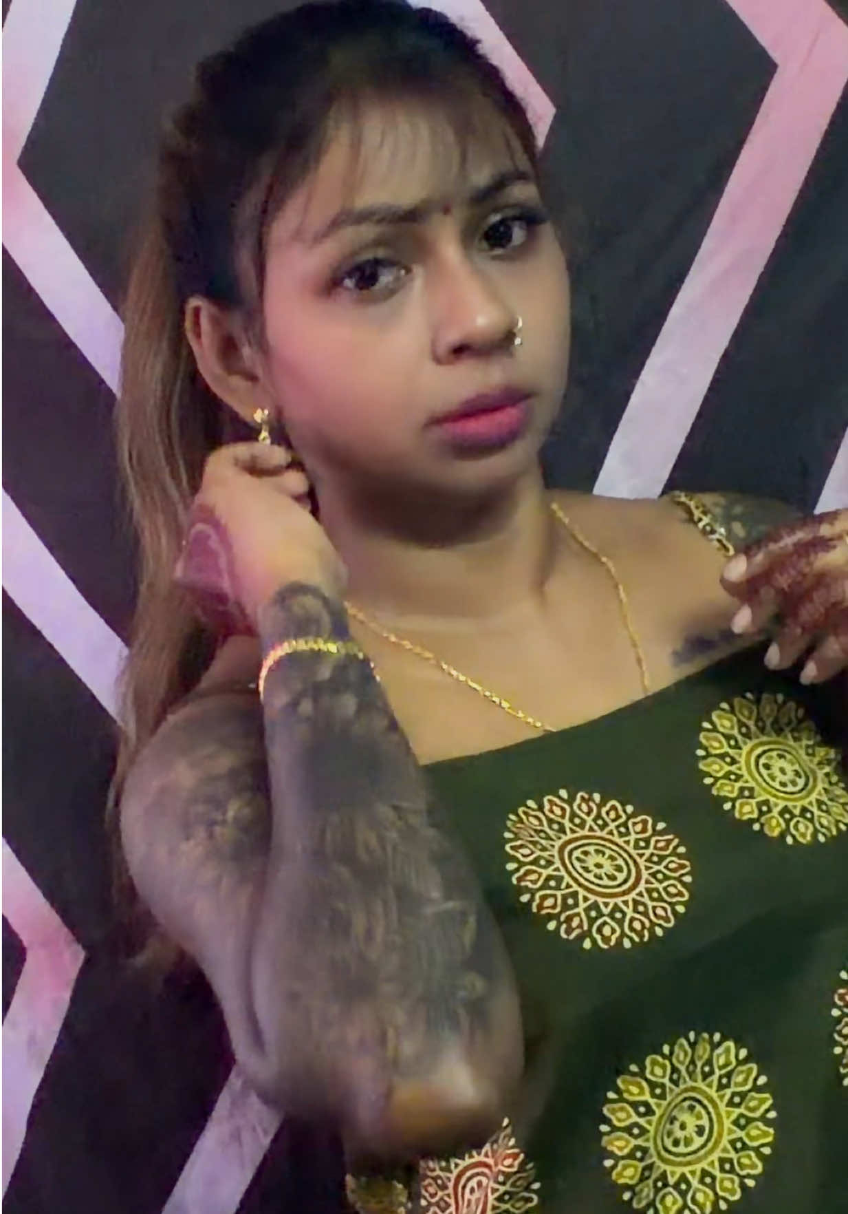 @அவள்🌻