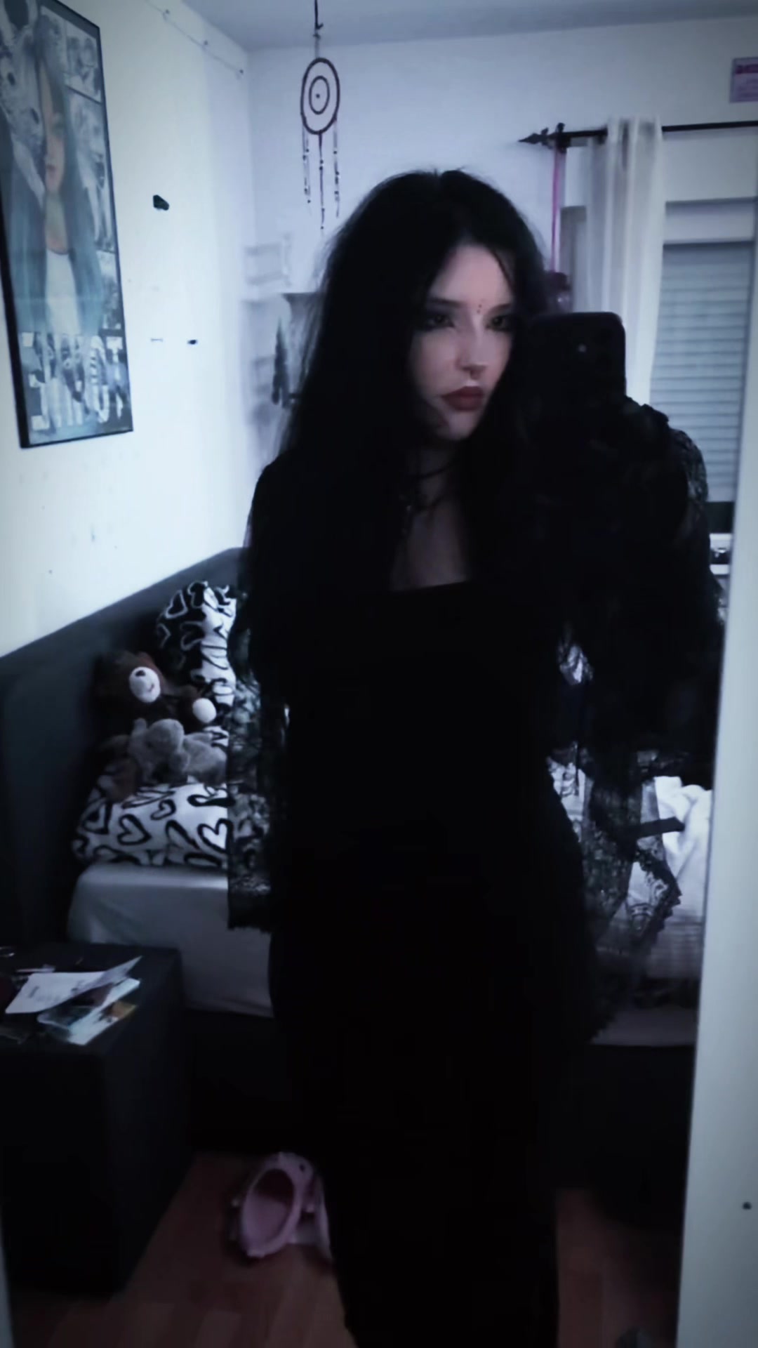 @[⛓️🕸️emily🕸️⛓️]