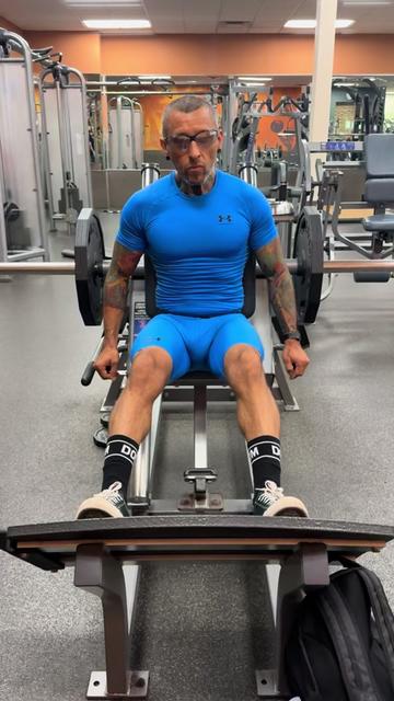 @Giovanni Muscles