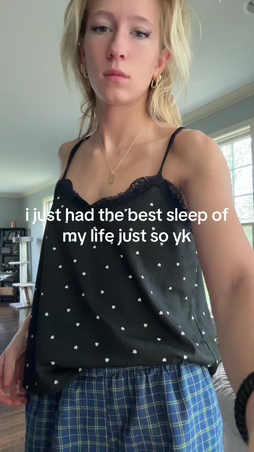 @👸