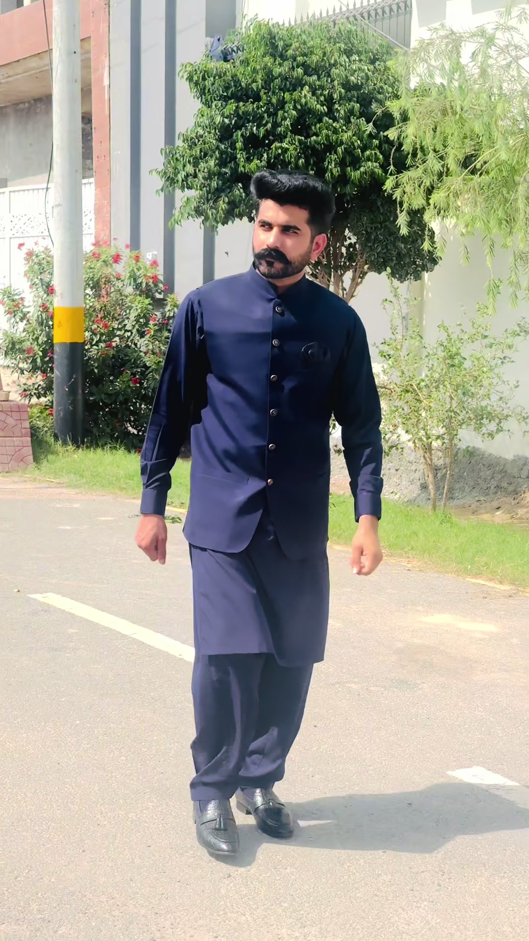 @Dr Usman Jutt