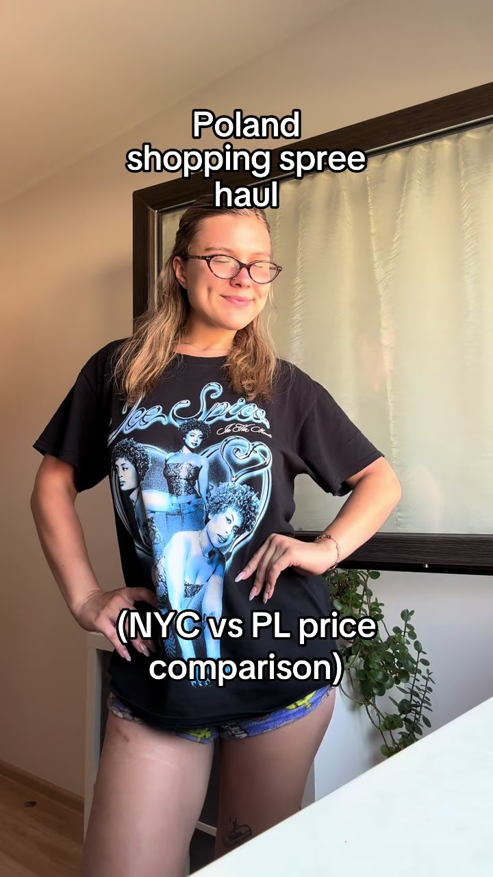 @leavesloneczkoalone