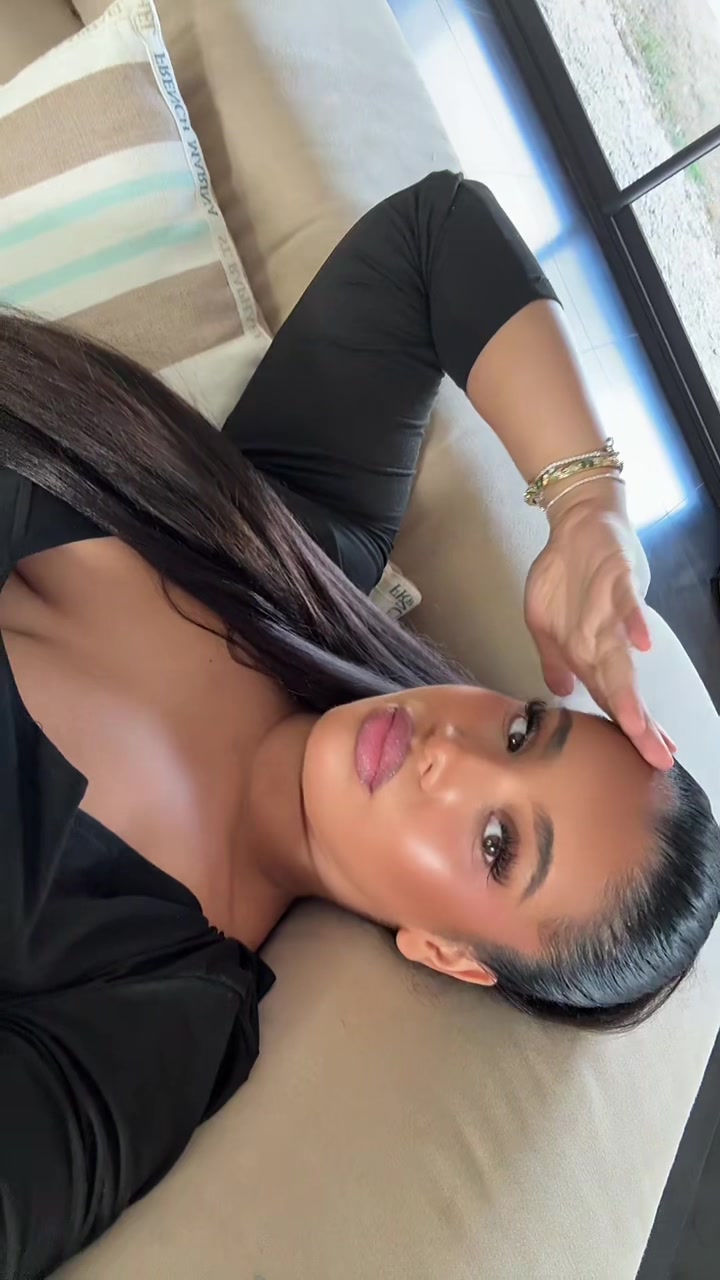 @dinabenna