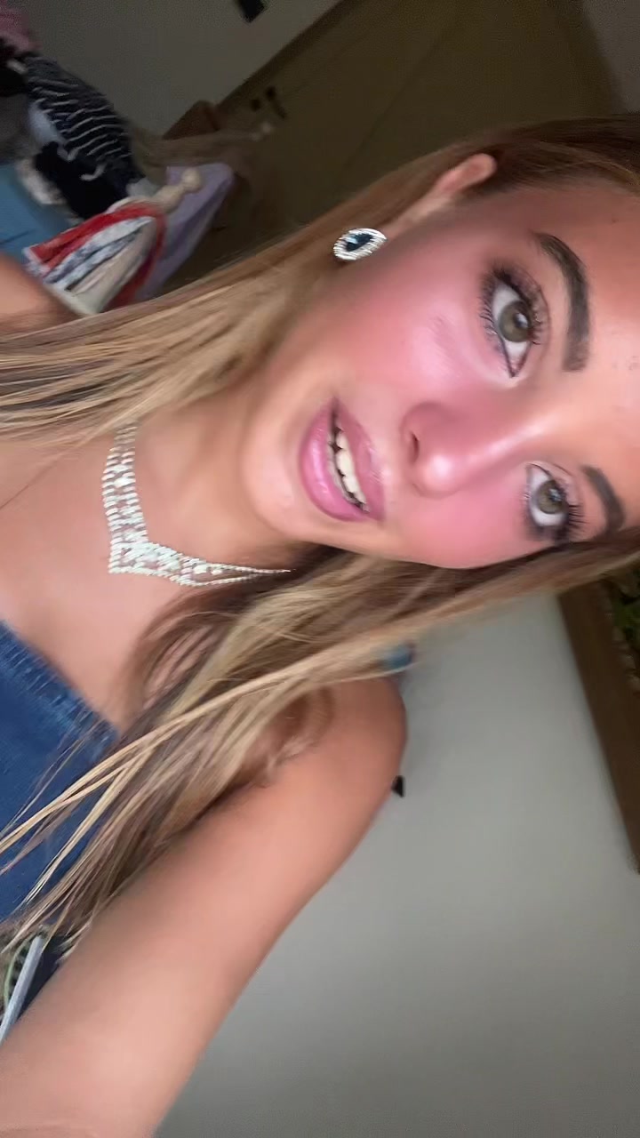 @Carocaro