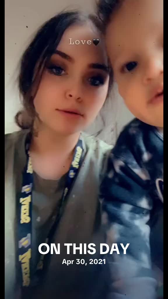 @jeanena2424