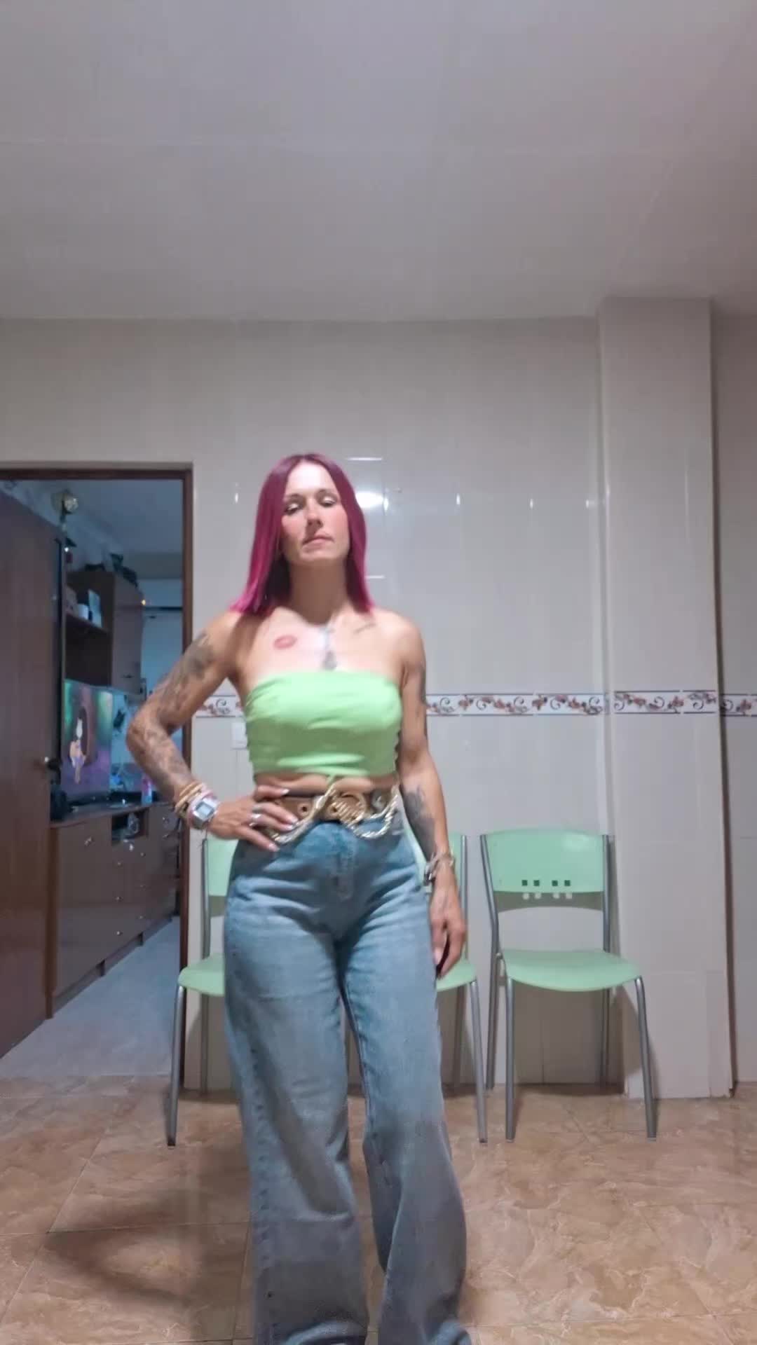 @_la flamenca_ guapa
