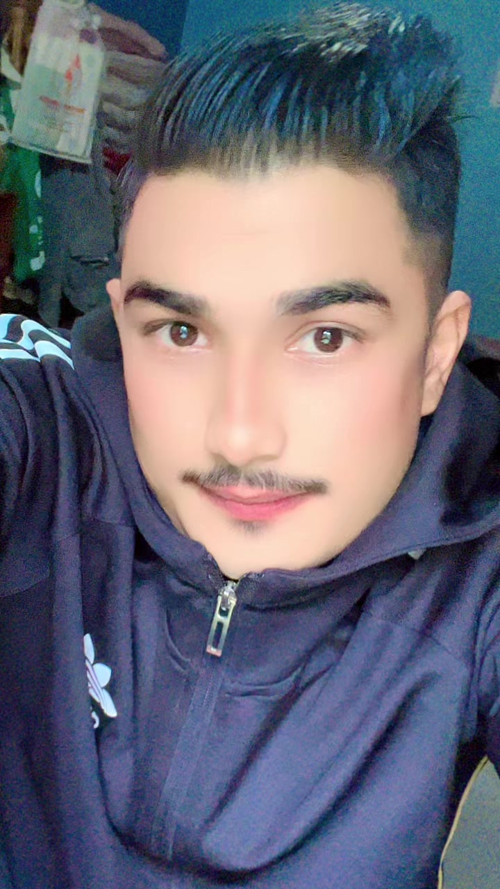 @🇯🇵ओखलढुंगे निराजन🇳🇵❤️