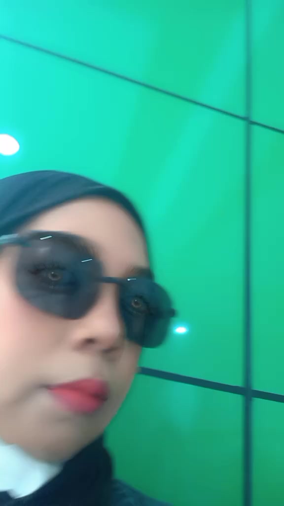 @Hafisa yg sll sbr2 bnget