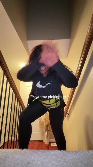 @VALUABLEazzTay