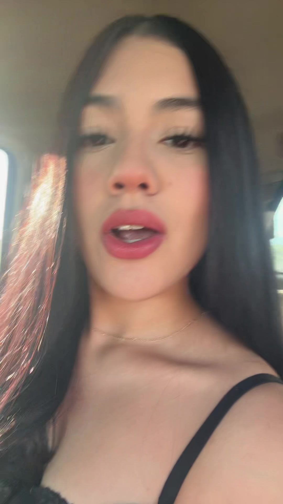 @Mayli