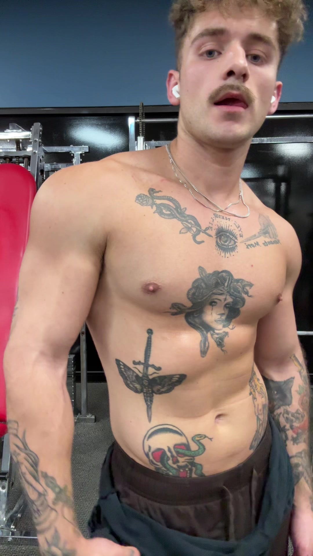 @jonirl_