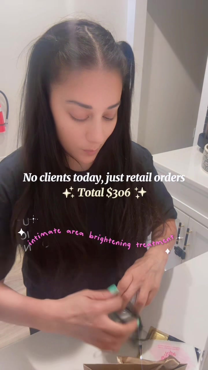 @ʀᴏꜱᴀ| NC Esthetician ♡