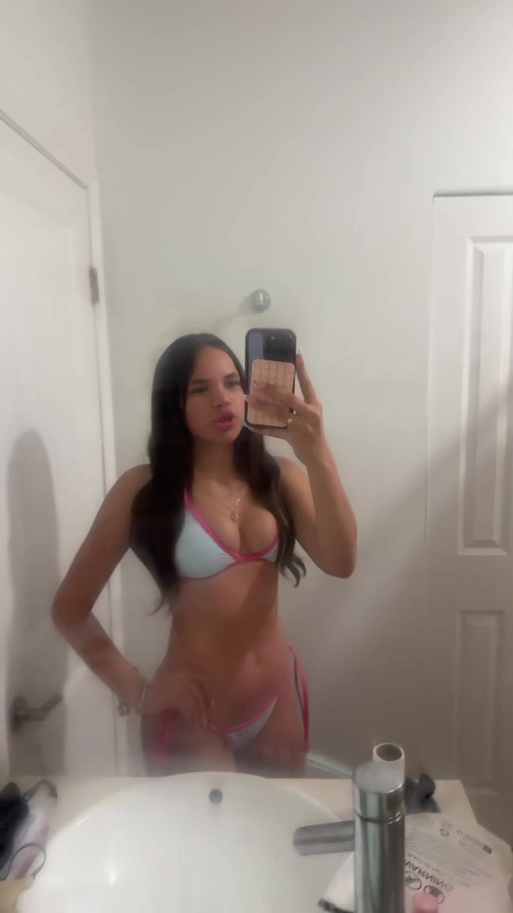 @vvickyy.sc
