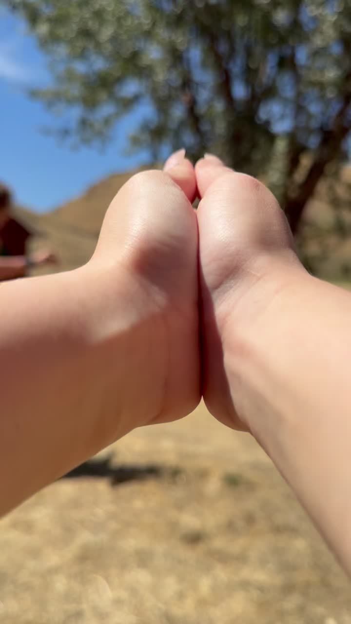 @tamarathorne