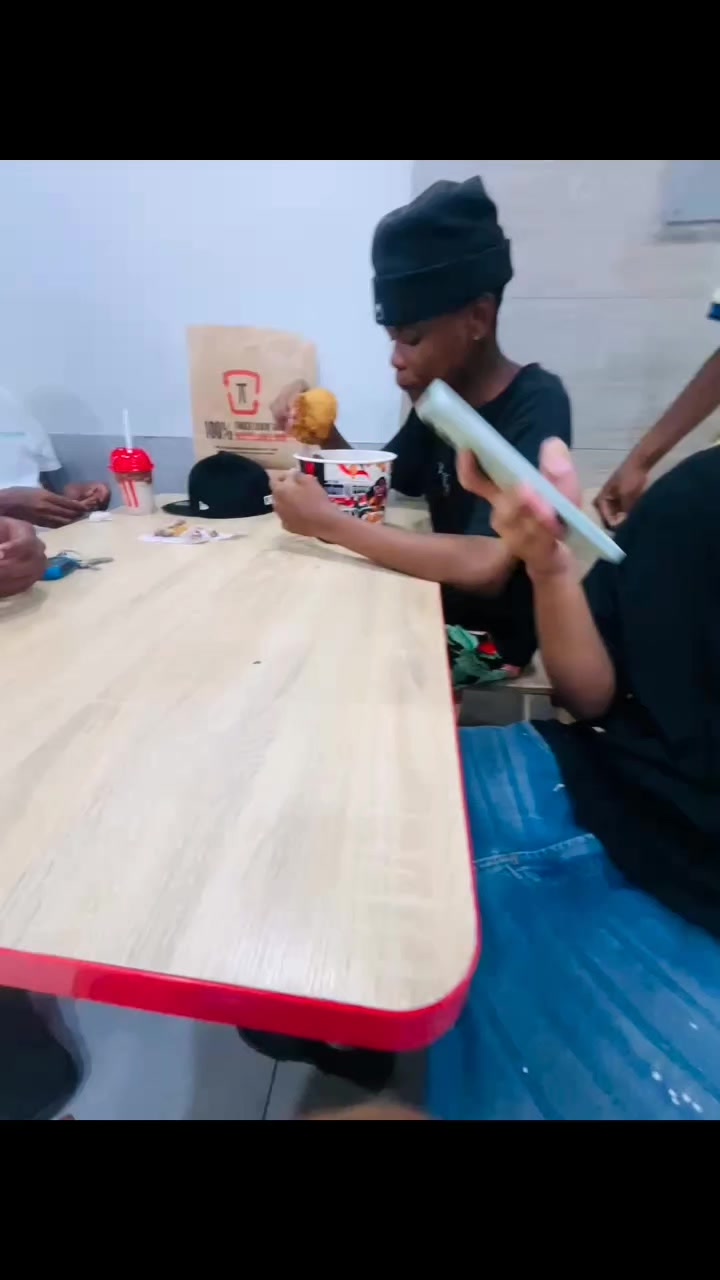@â¶ð
ðð£ððŠðªððœð€ð®_ððð©ð