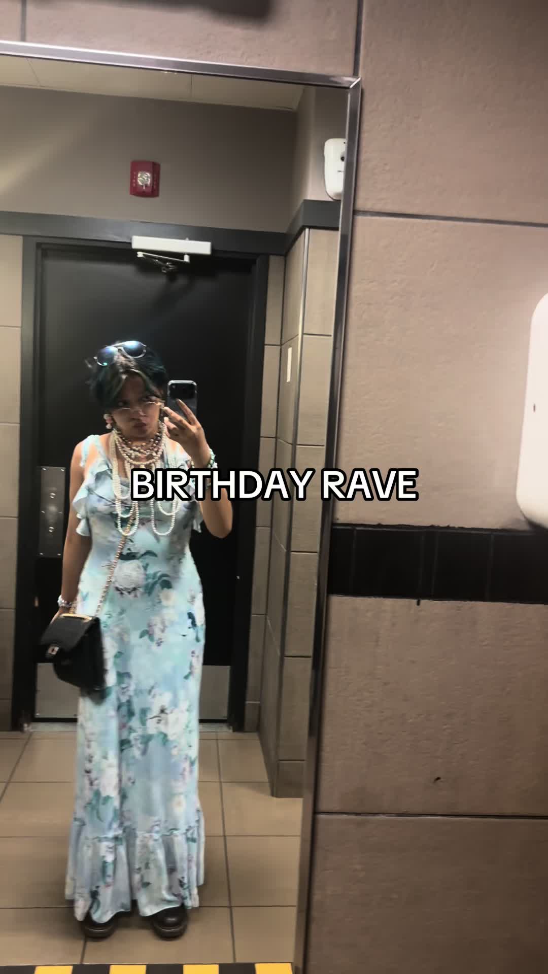 @𖦹𓆝Xuan-Anh𓆝𖦹