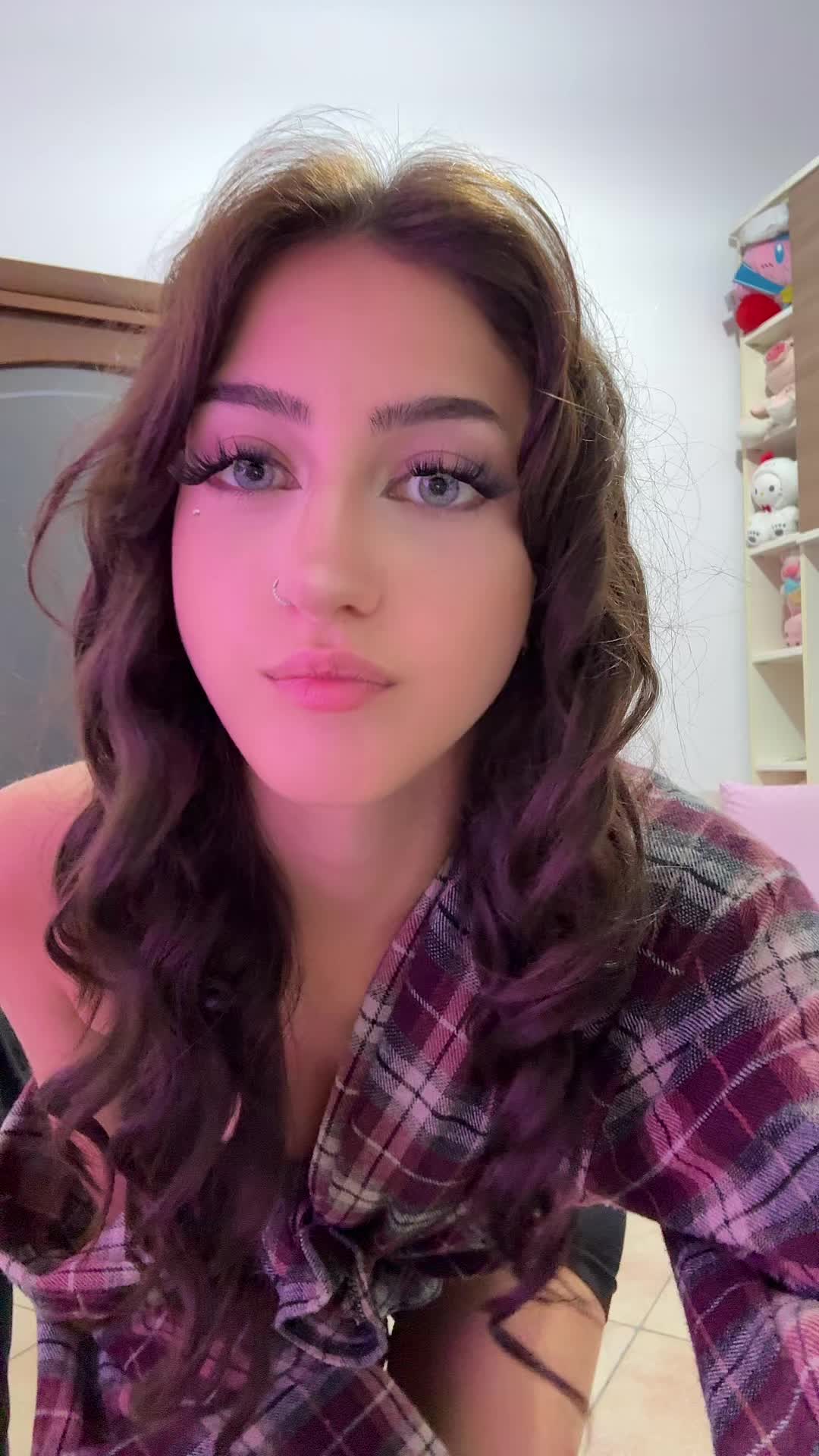@999