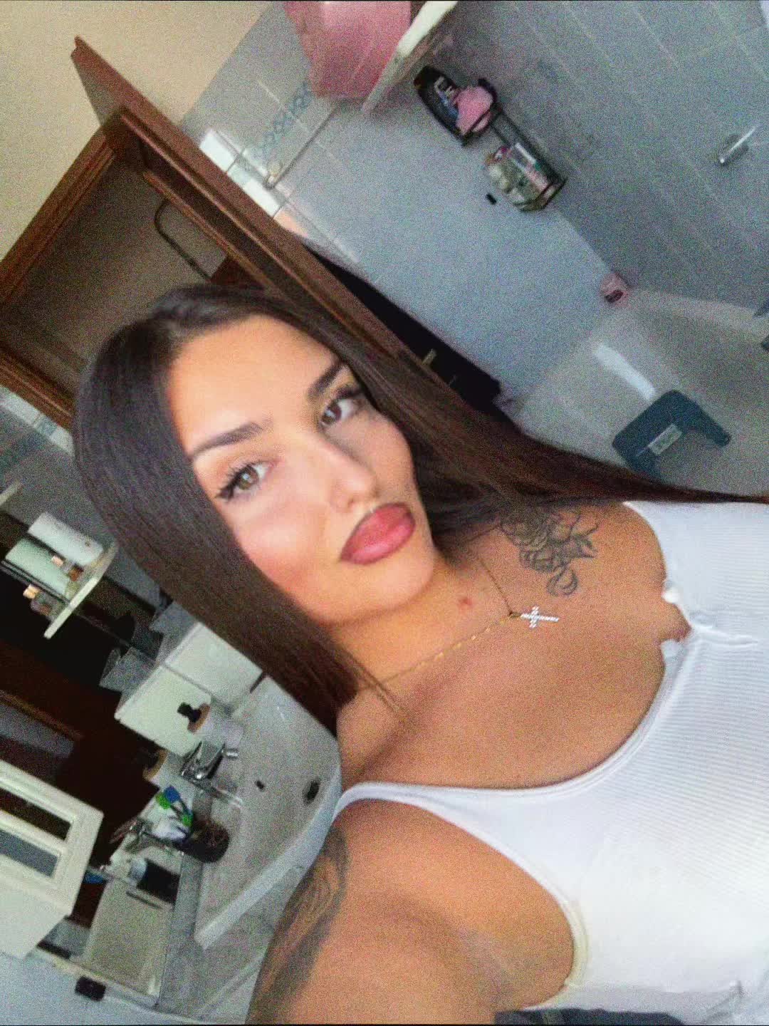 @Sara_Pietro_Céline🧑🧑🧒
