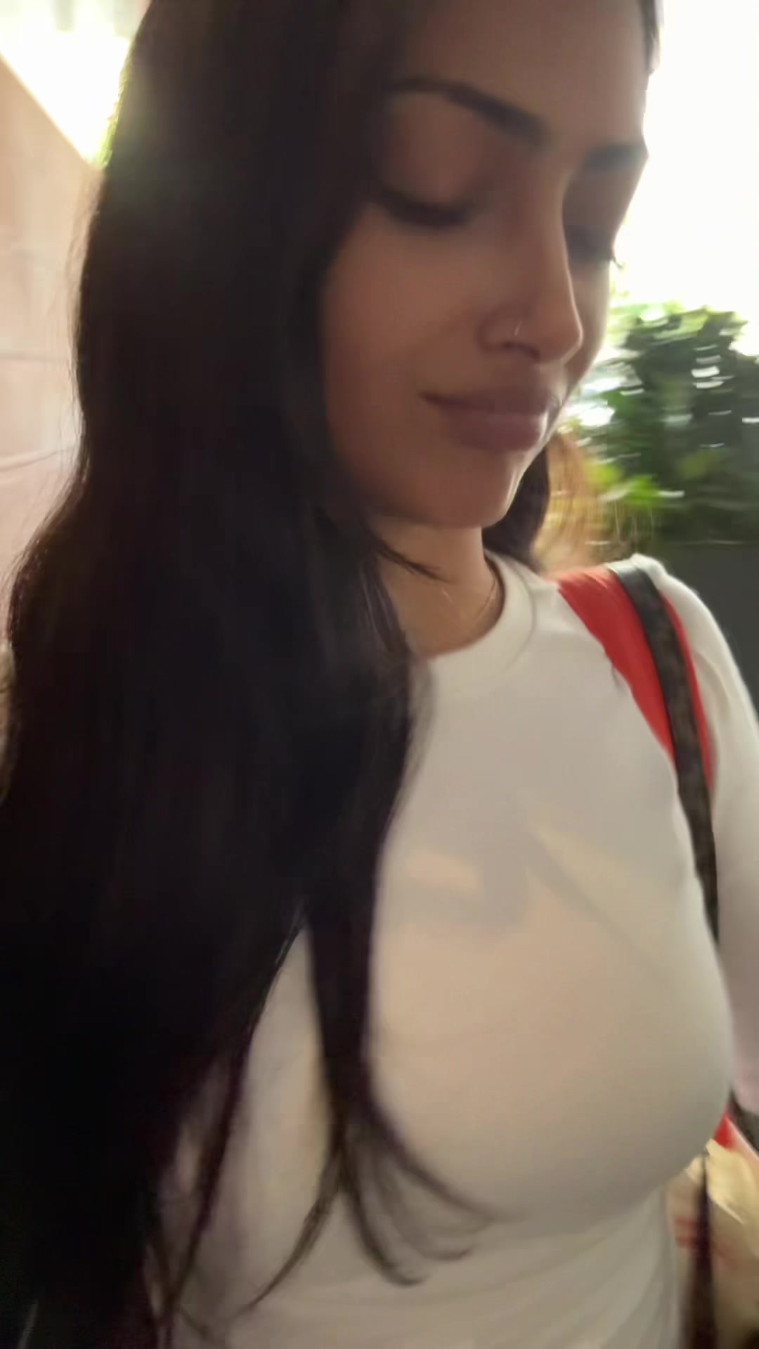 @Anika