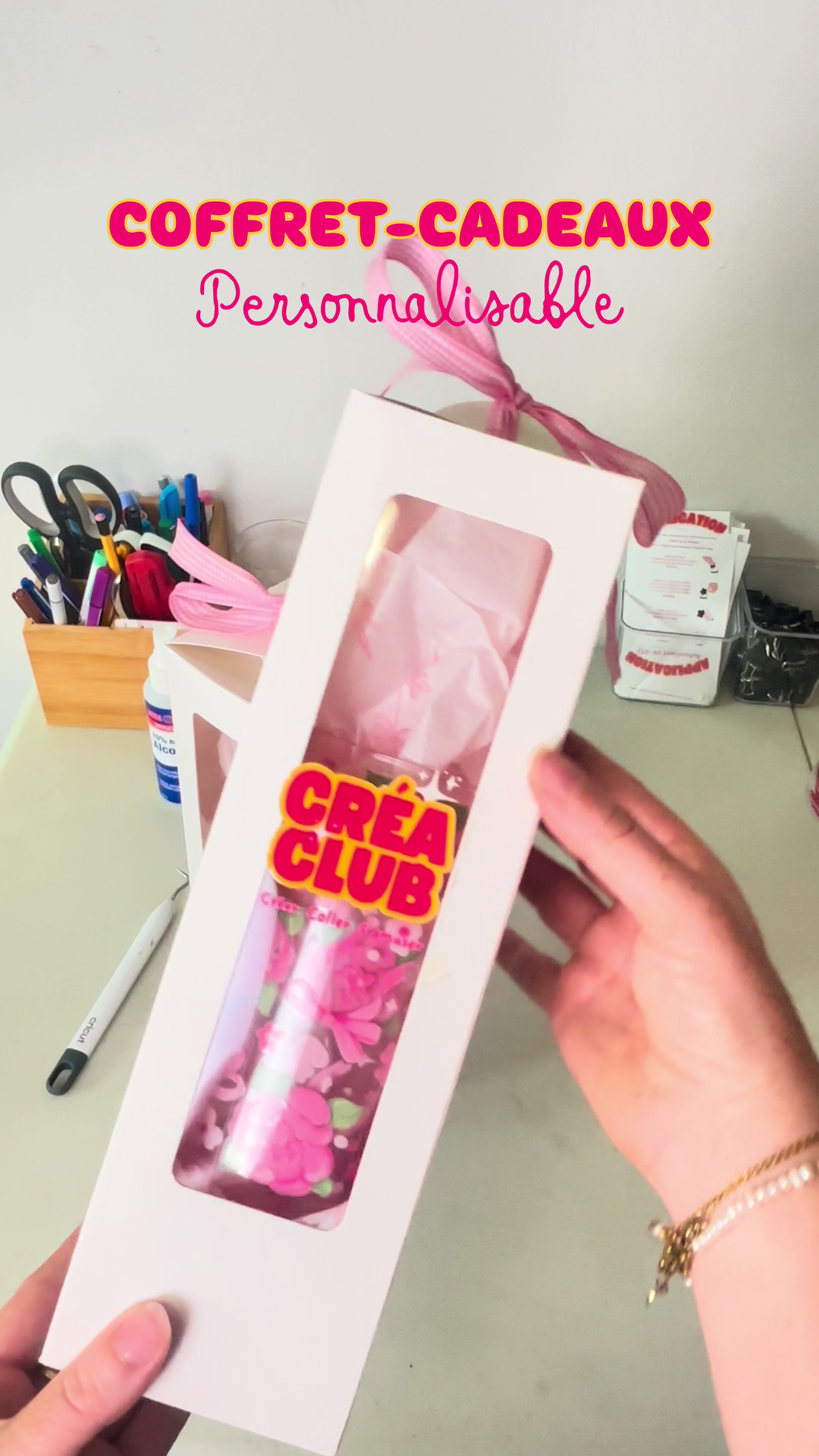 @CRÉACLUB