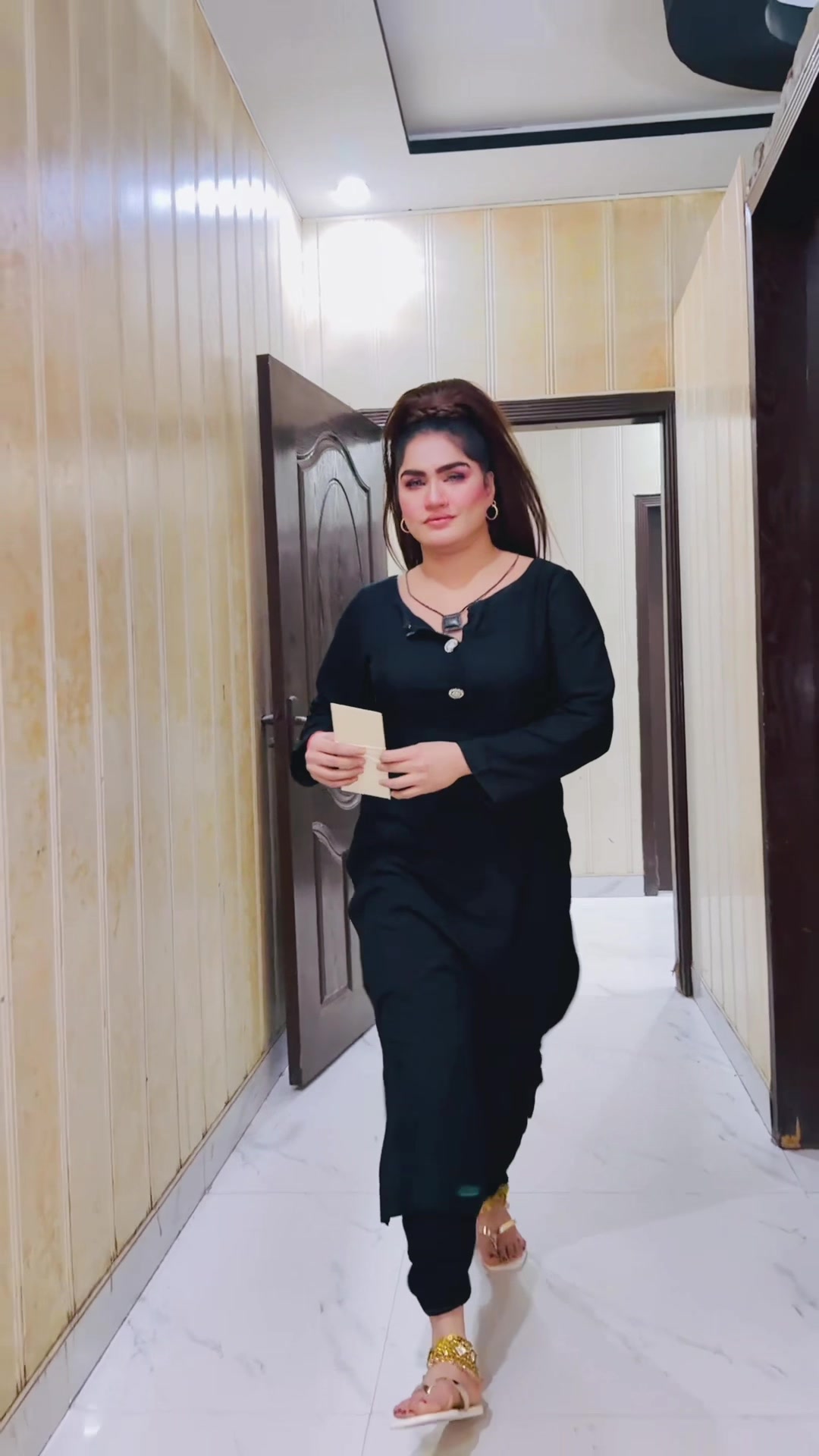 @🦋Meerab shah Official🦋