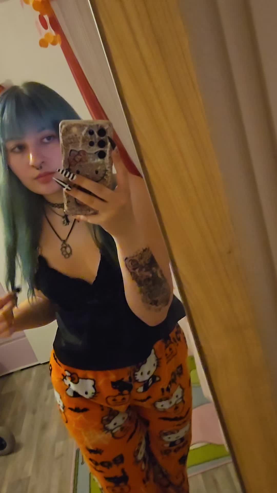 @vampire 🦇🐍