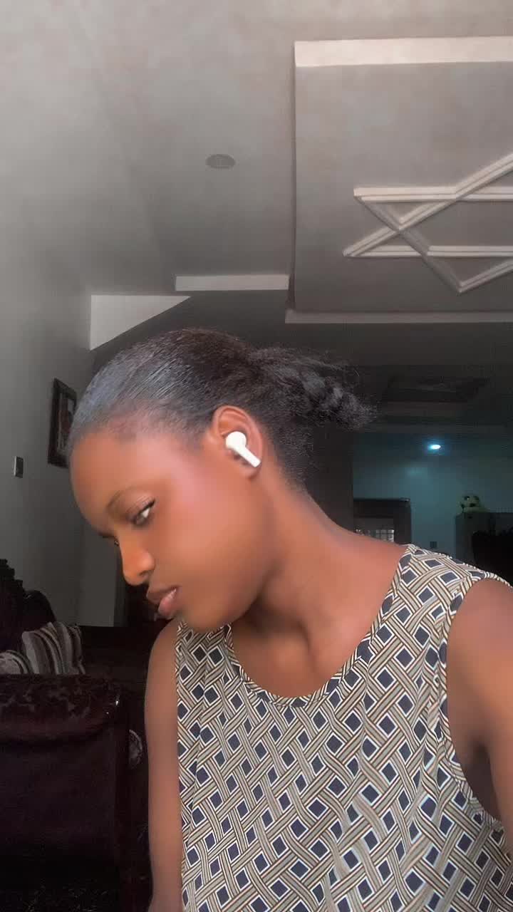 @Glorianna