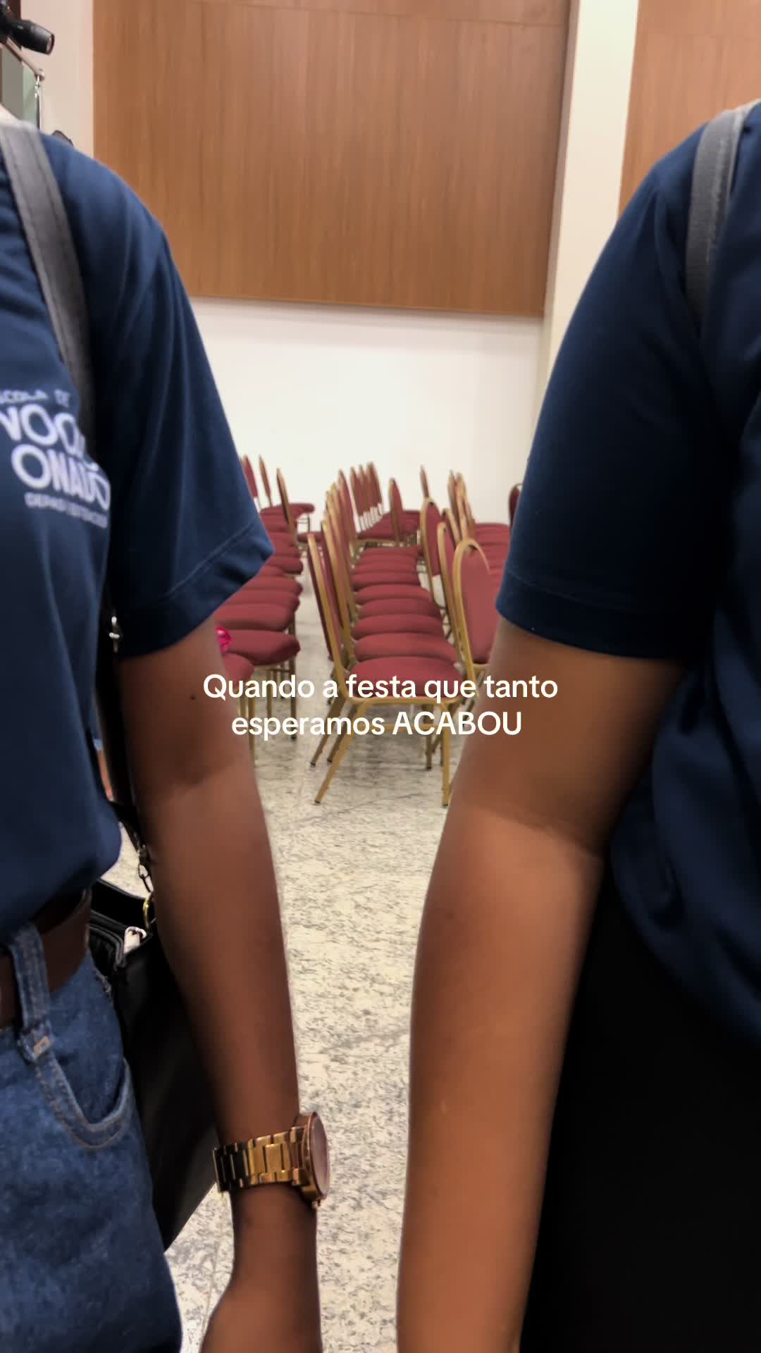 @cassiavitoriaaa__