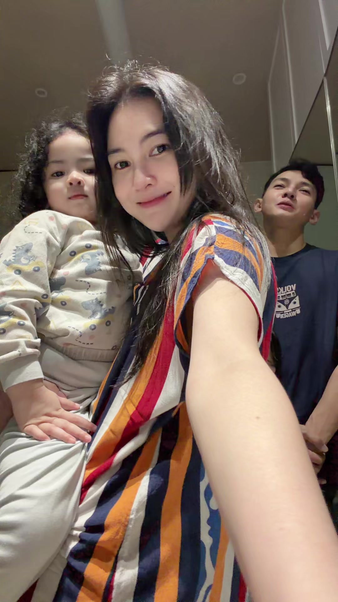 @NELLA KHARISMA