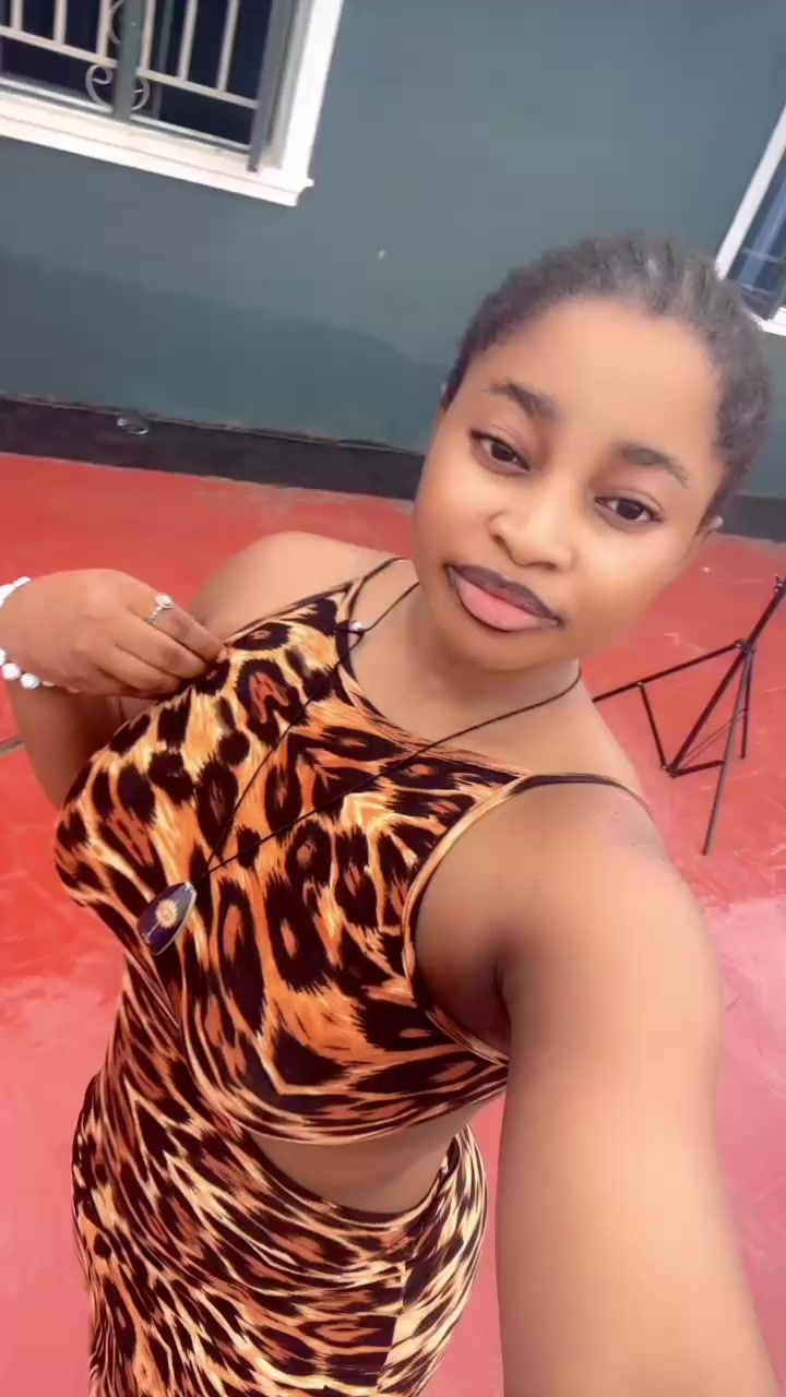 @Mirabell👅🥵