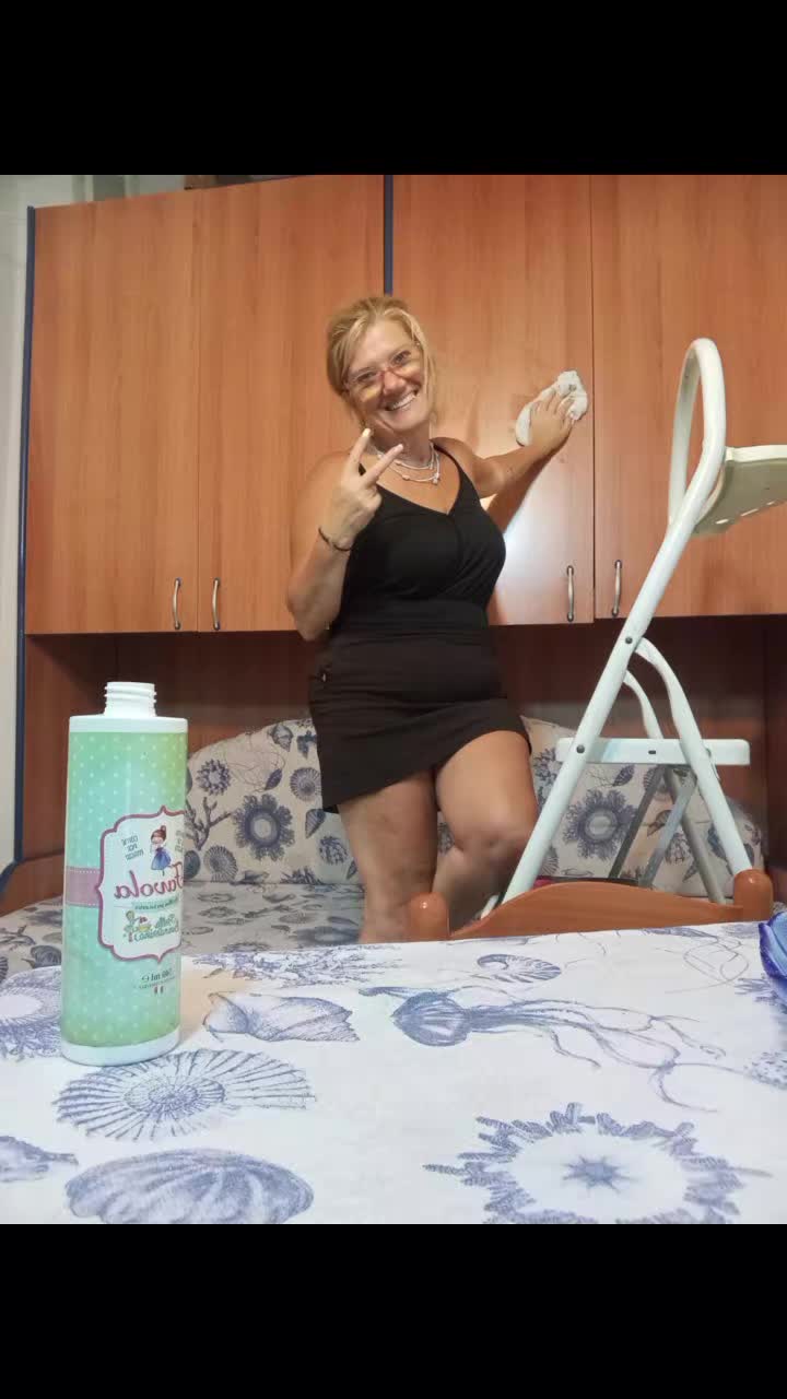 @annabionda70