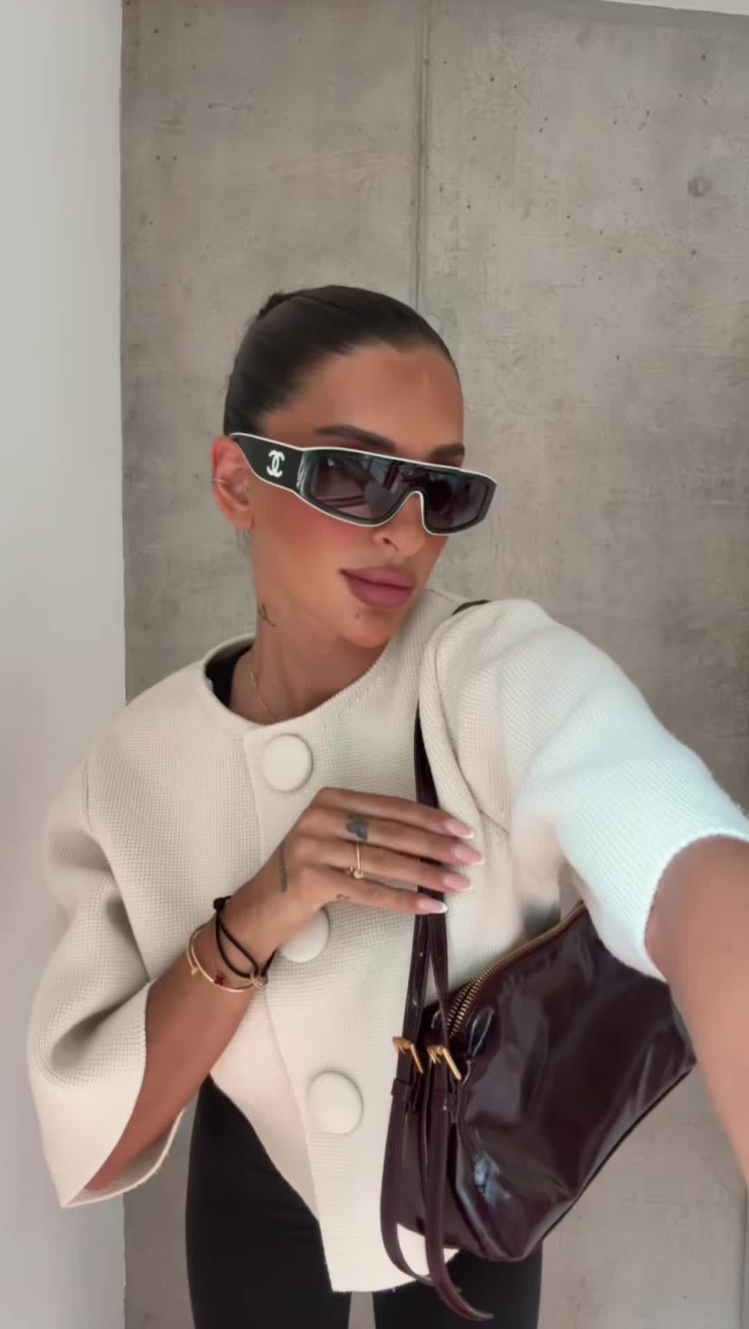 @alinaranacher