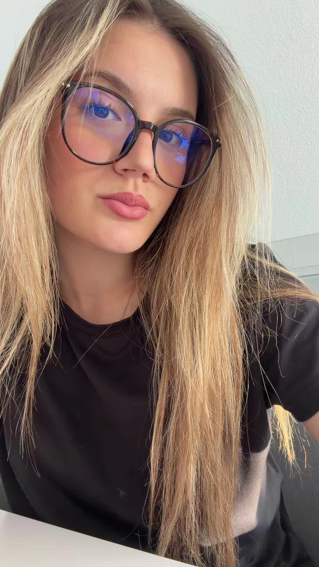 @angelique