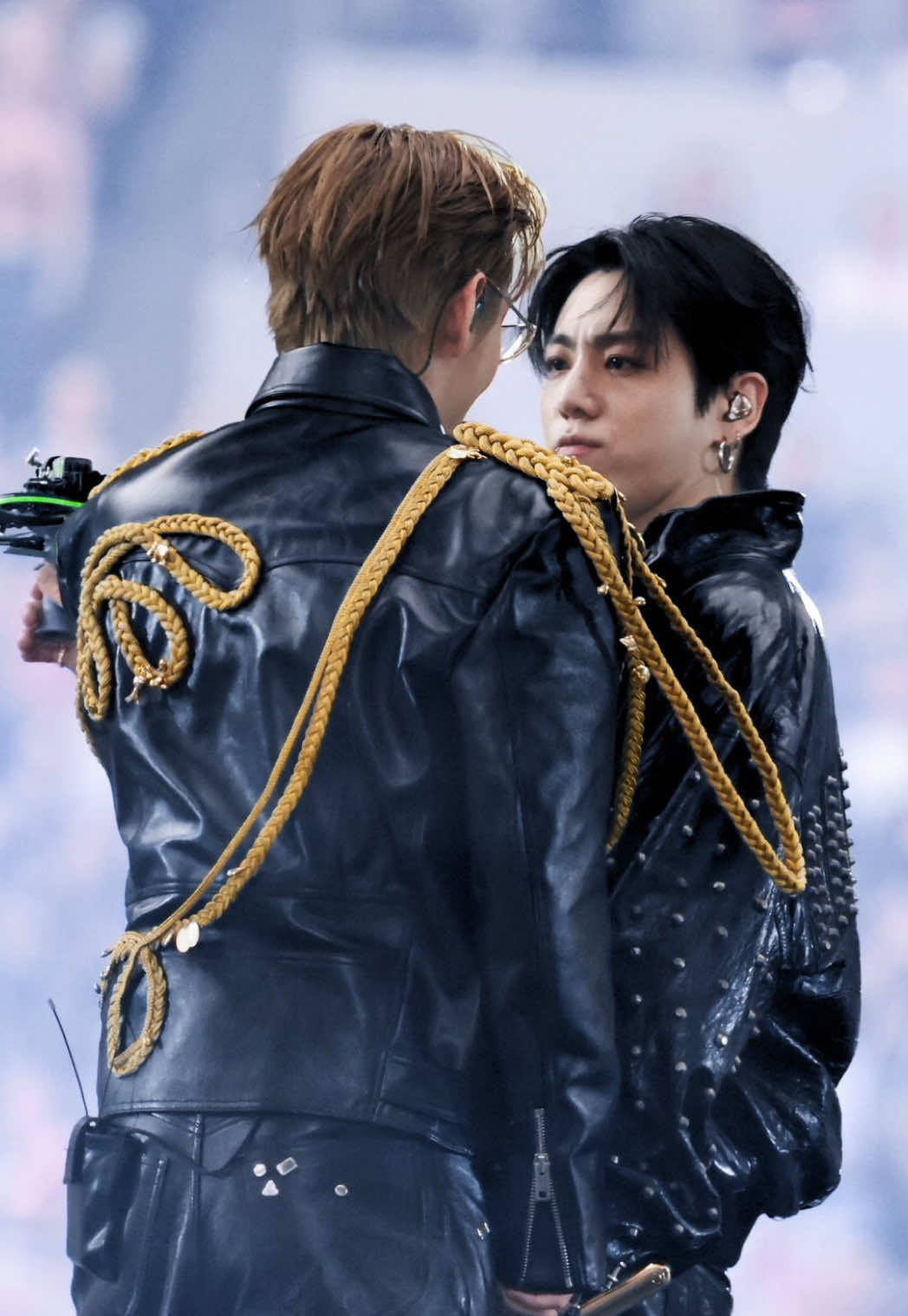 @⁷⟭⟬BTSVT𖧷¹³