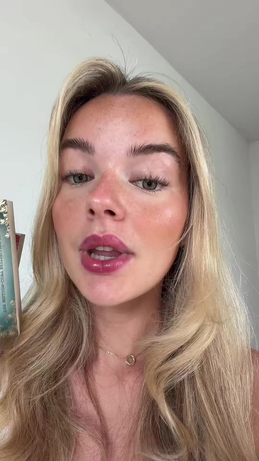 @Lara