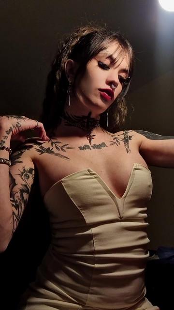 @🦂🖤♔♱A𝖓𝖌𝖎𝖊 𝕱𝖔𝖝♱♔🖤🦂