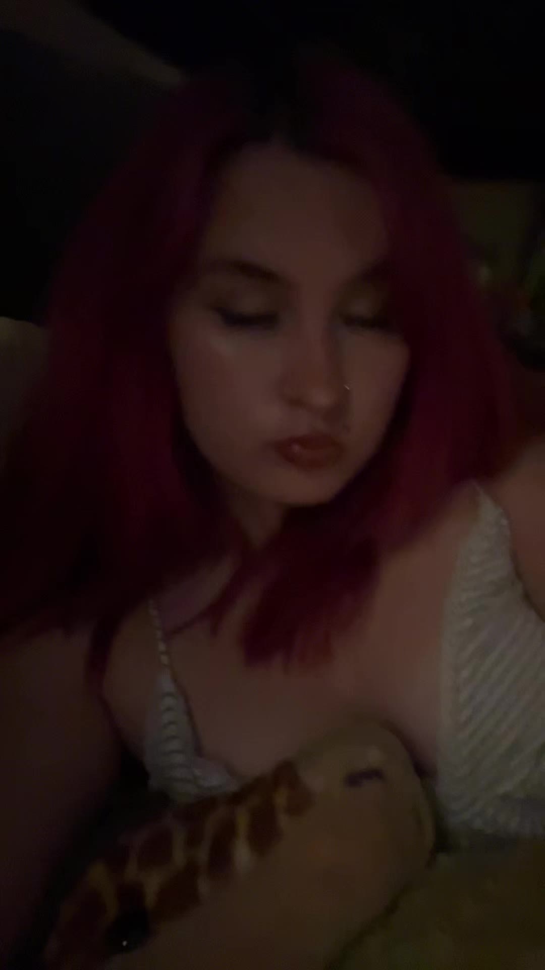 @ayralovespink