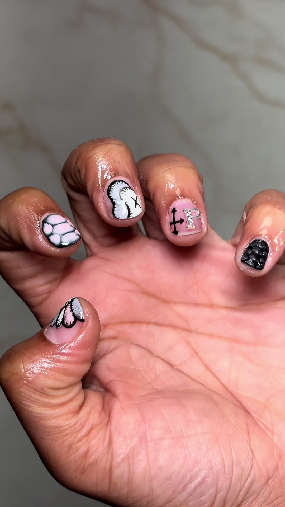 @nailartistnayy_