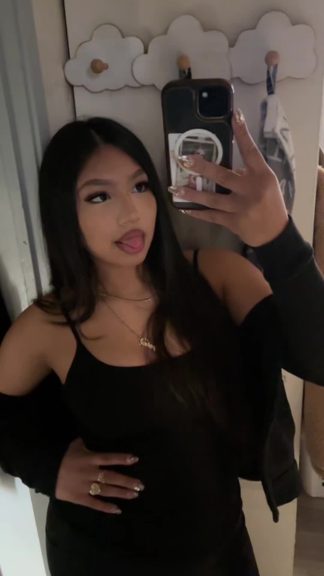 @️