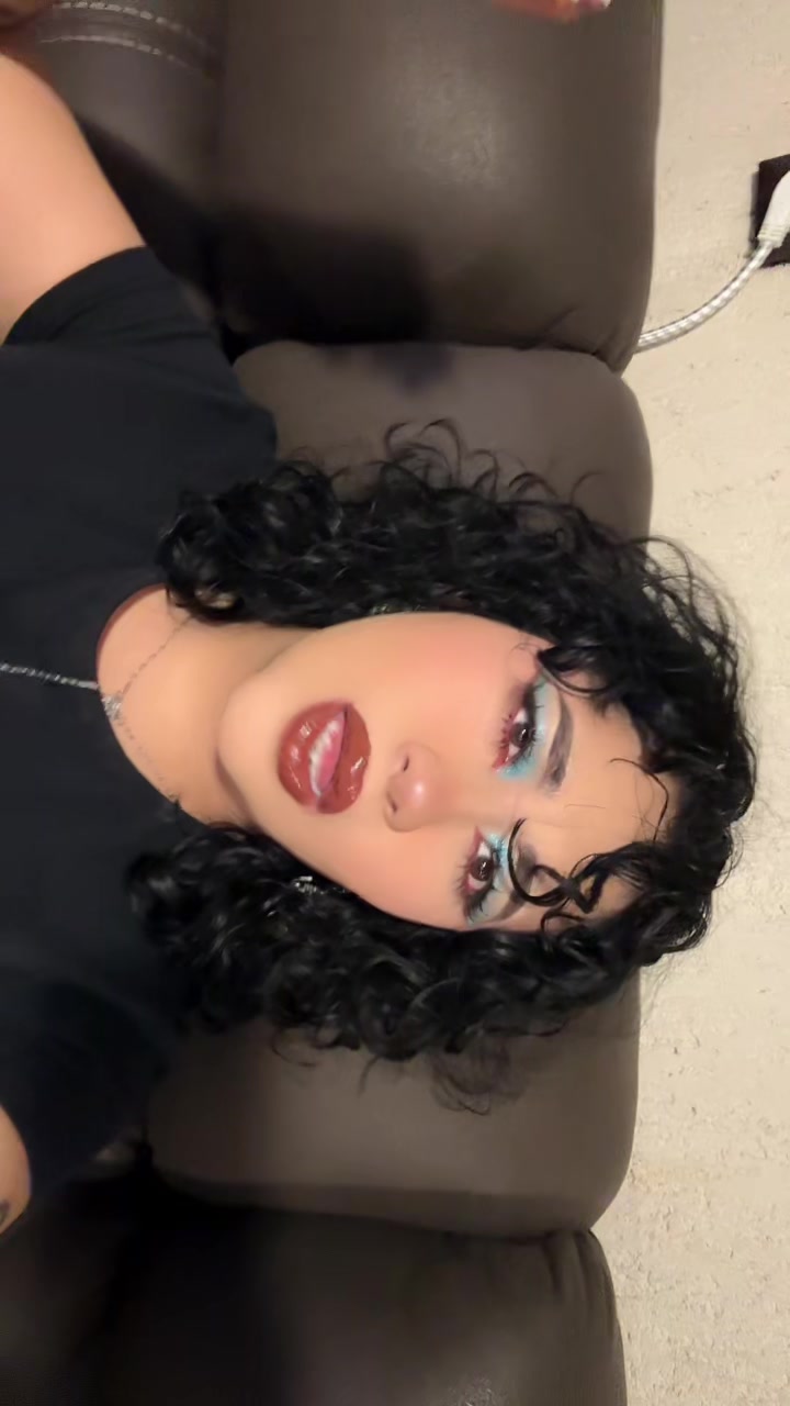 @Miaaaaa . 444🤍🐮