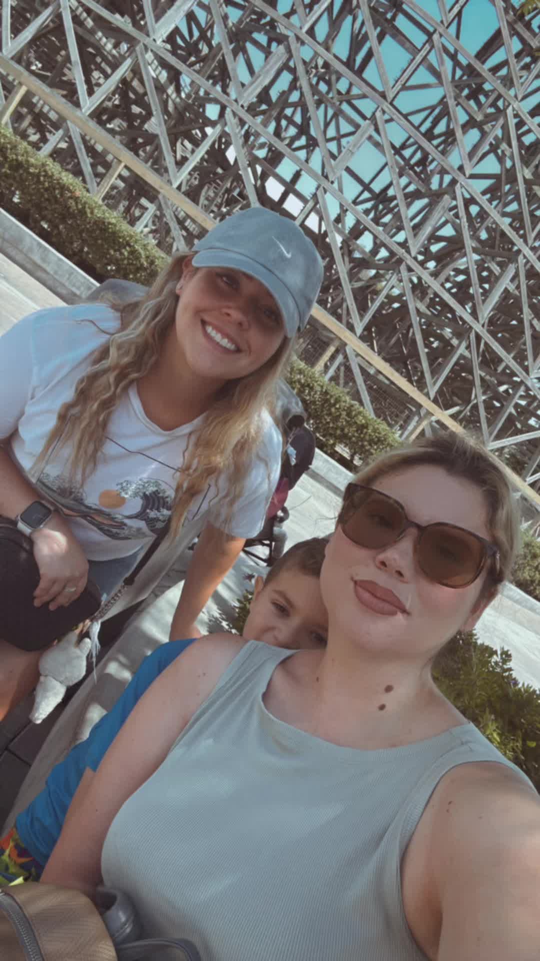 @zaily_moon