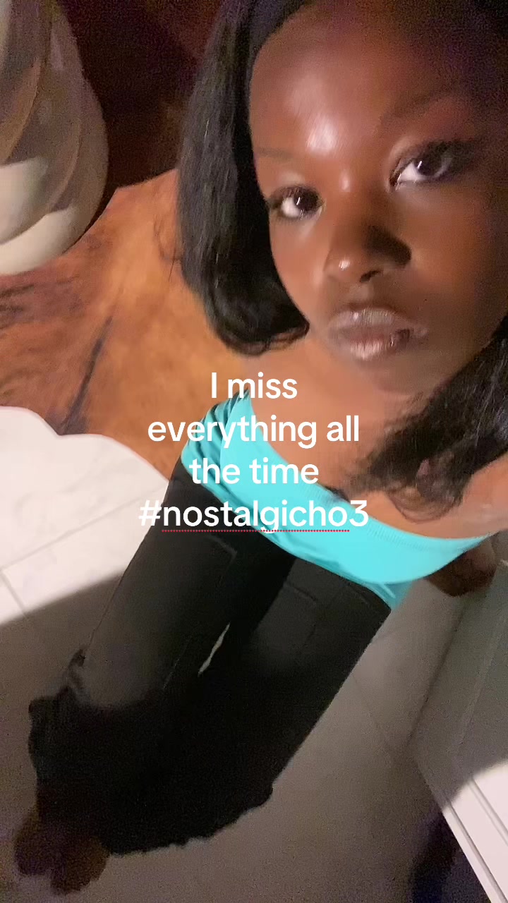 @dollhearted_