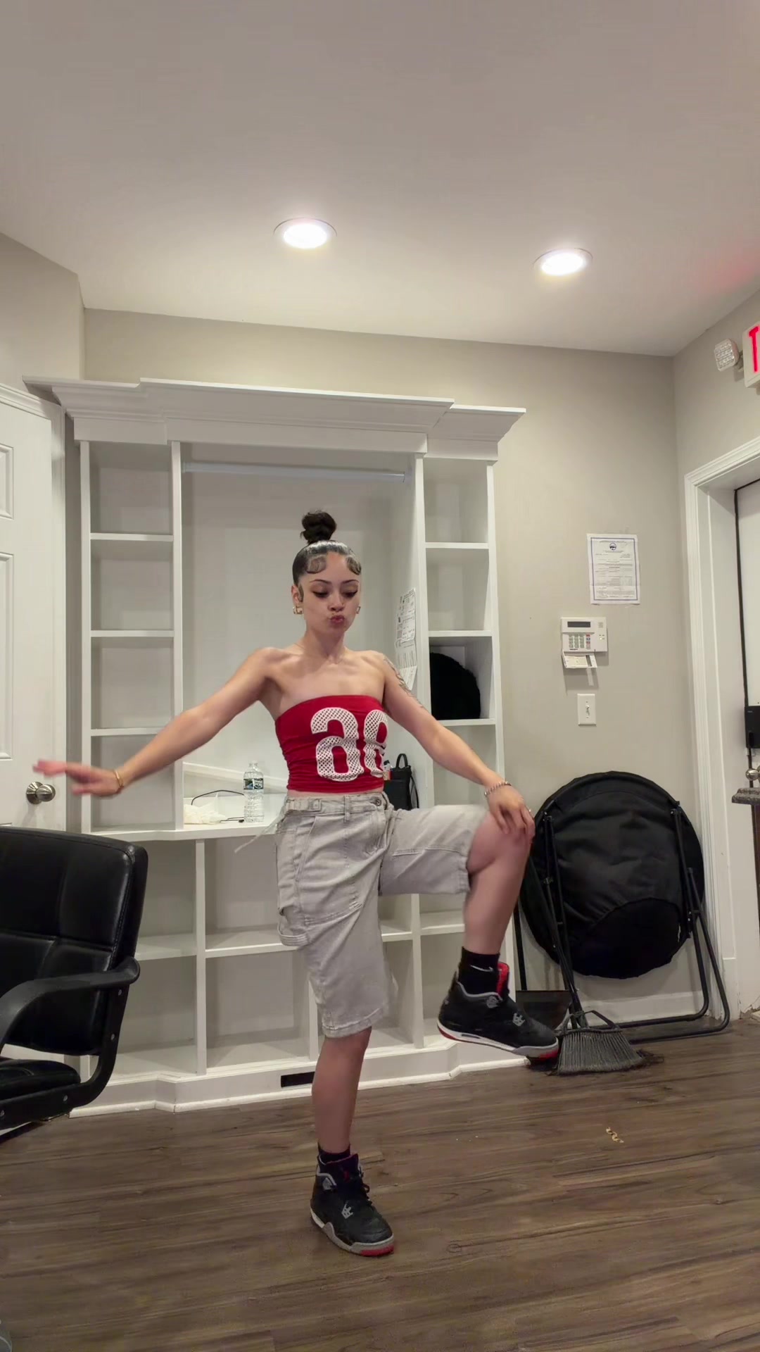 @Nisiana