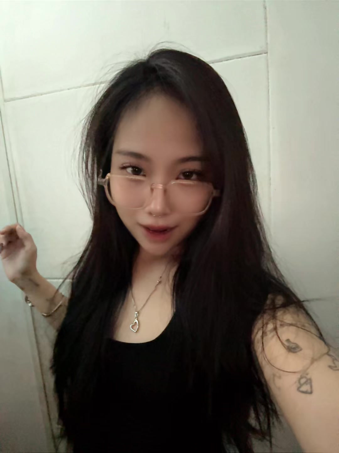 @Shanel ᥫ᭡