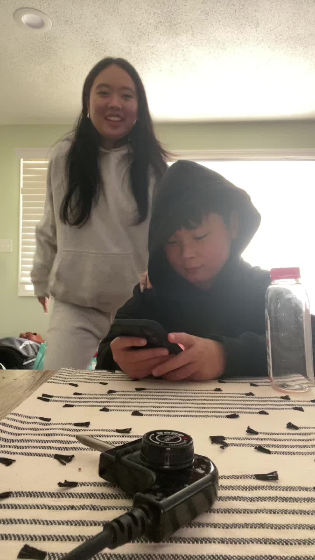 @rebecca duong